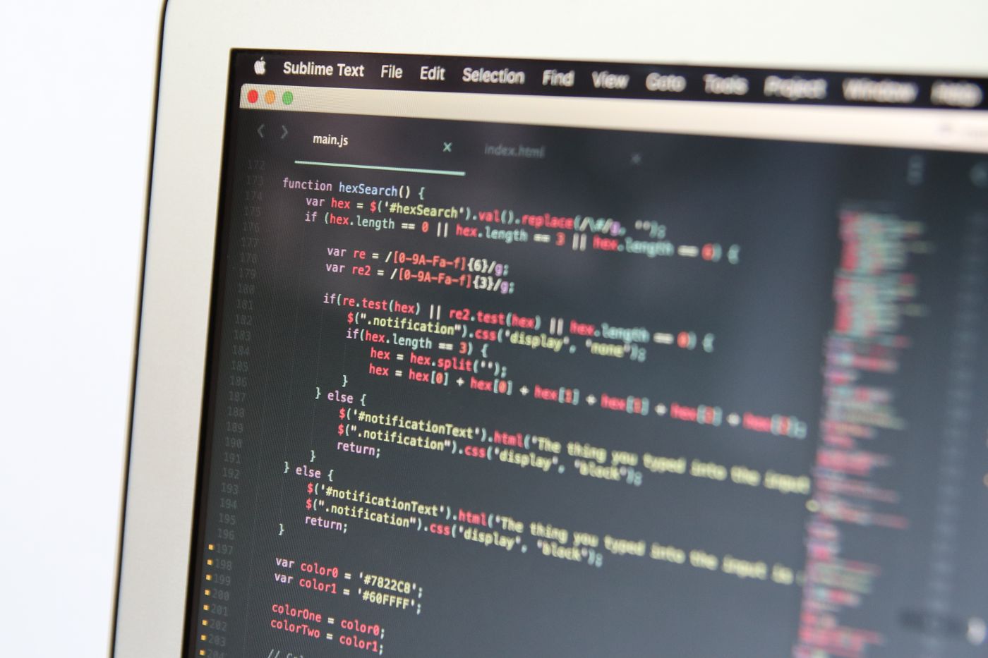 Cloud server sunucu rafları ve yönetimli veri merkezi altyapısı